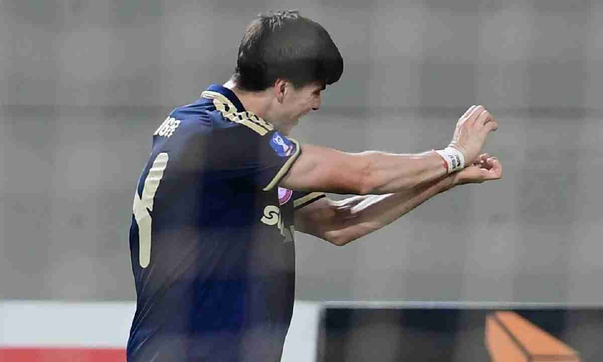"Hormiga" González ya mojó con el Olympiacos.,
