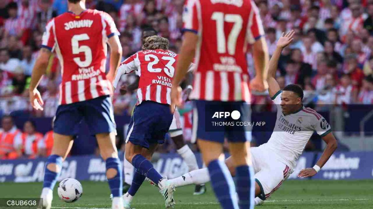 Real Madrid perdió ante el Atlpetico.