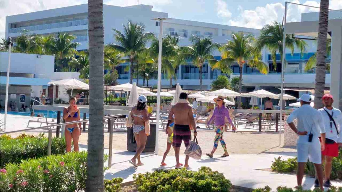 Esperan hoteleros un mejor 2027.