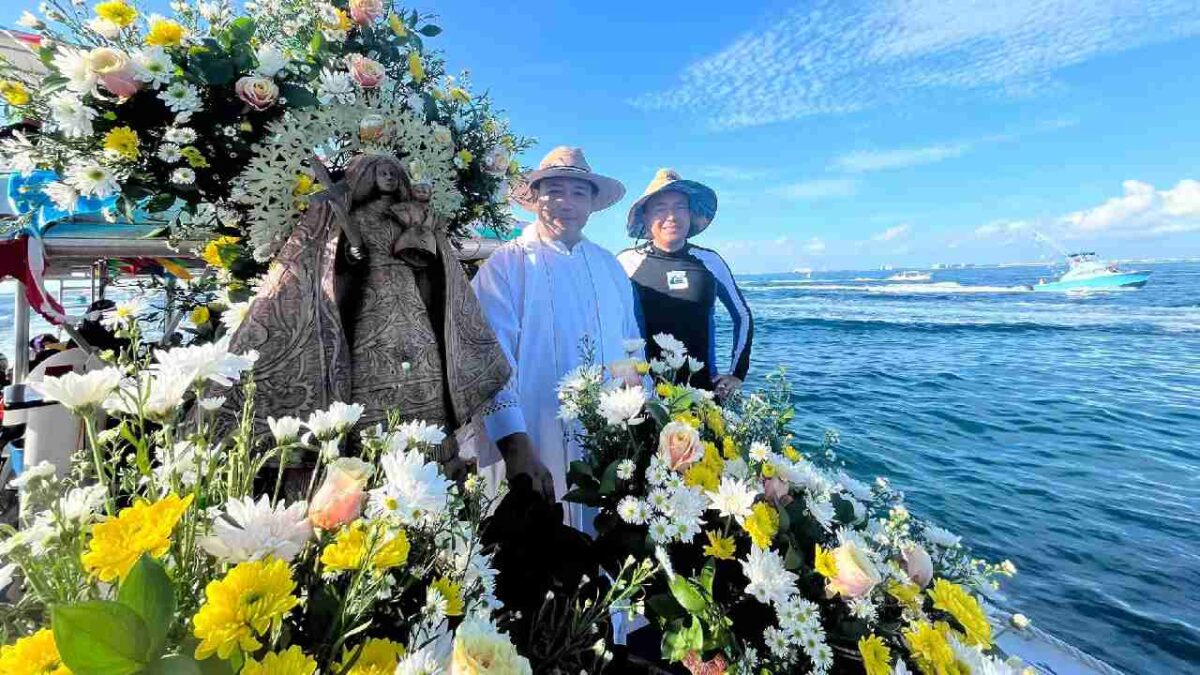 Exitosa XXVII Procesión Marítima hacia Isla Contoy, en honor a la Virgen de la Caridad del Cobre, patrona de las y los pescadores.