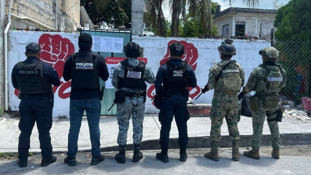 Caten 2 inmuebles y detienen a 3 personas con droga en Playa y Cozumel