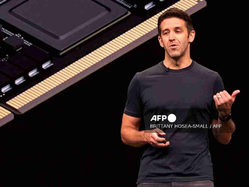iPhone plegable: Apple prepara su gran salto y pone a prueba la era de John Ternus