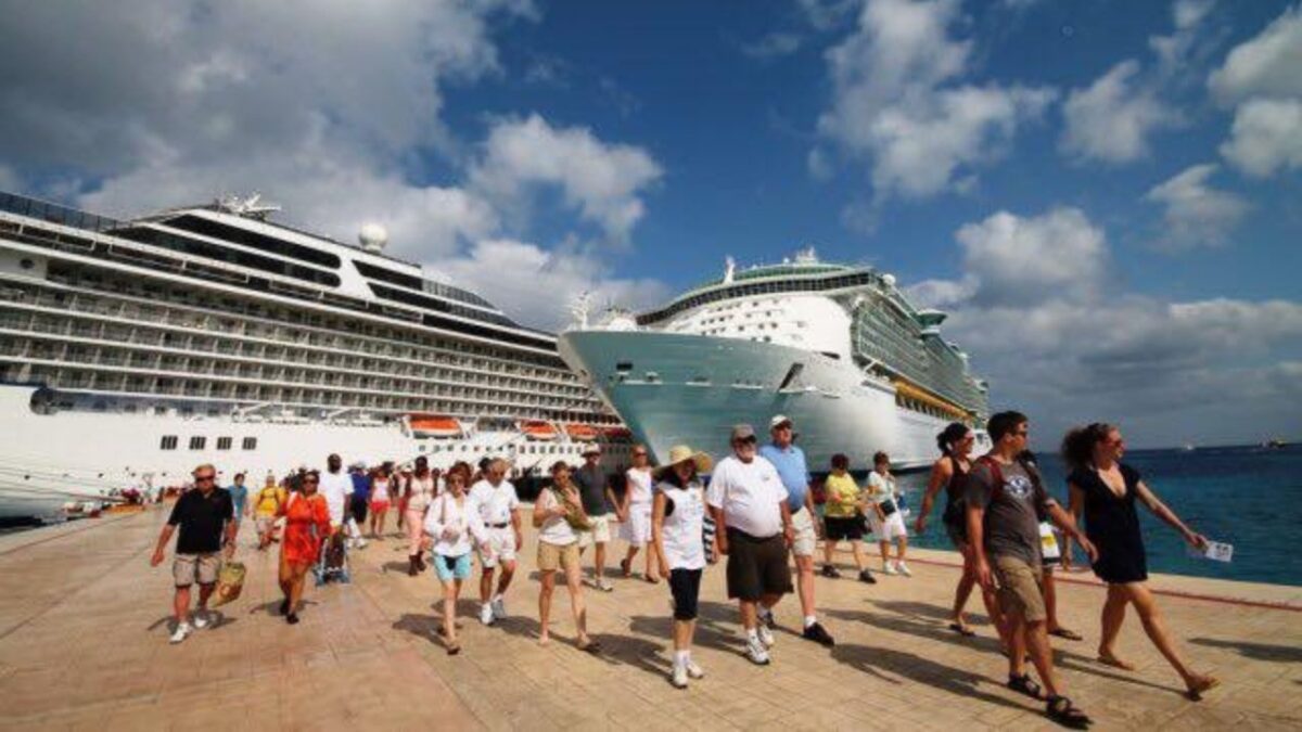 Rechazan hoteleros del Caribe Mexicano aumento al DNR en 2027
