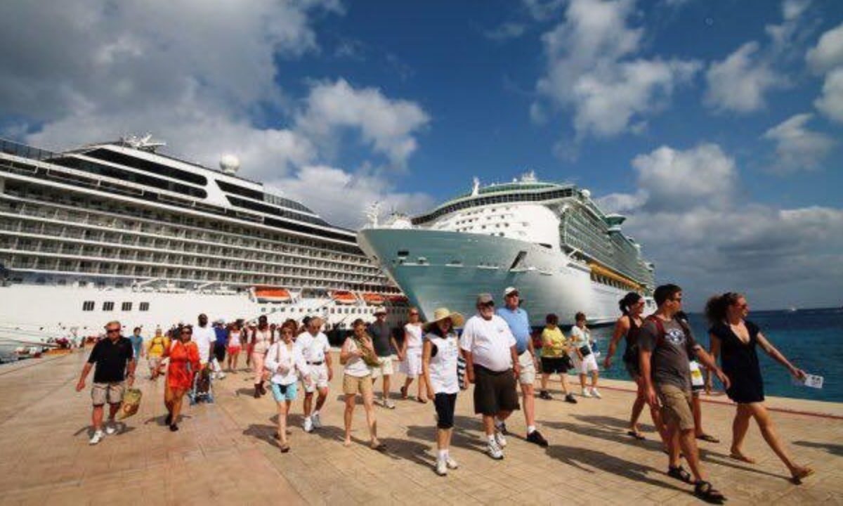Rechazan hoteleros del Caribe Mexicano aumento al DNR en 2027