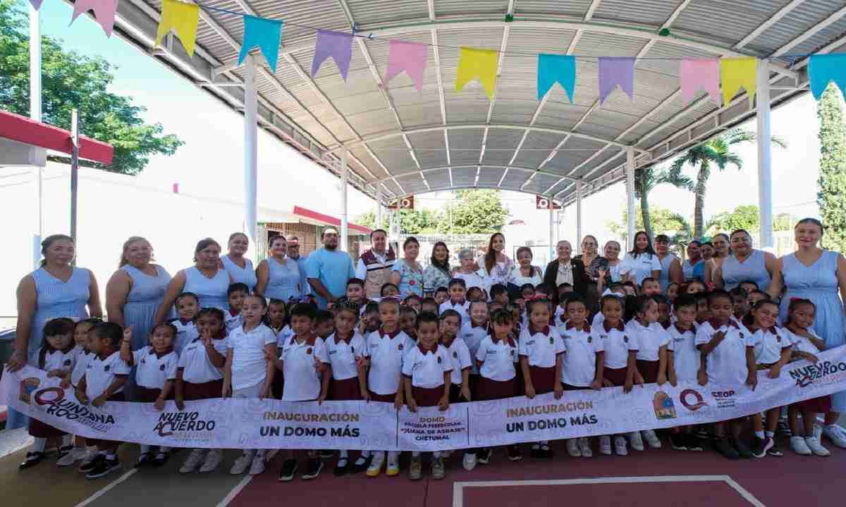 Escuela Juana de Asbaje tiene domo.
