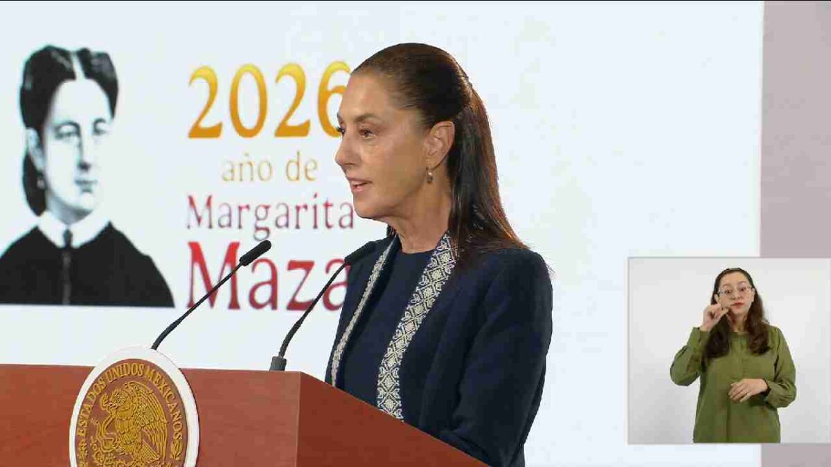 Sheinbaum confirma prohibición de uso de celulares en nivel básico.